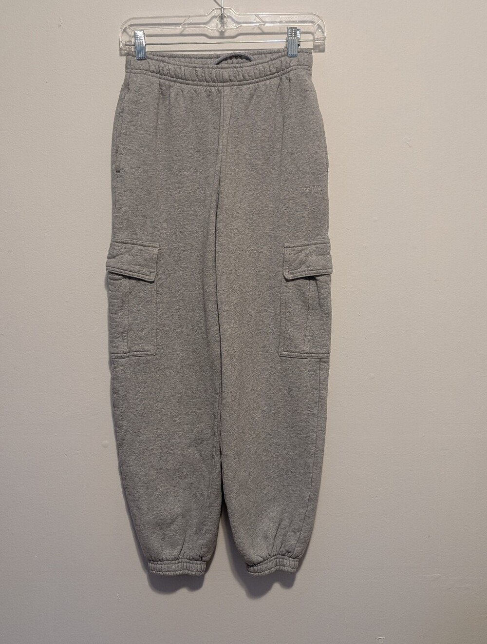 Aritzia Cozy Fleece Mega Cargo Sweatpant Heather Cloud Grey 2XS Jogger Gorpcore